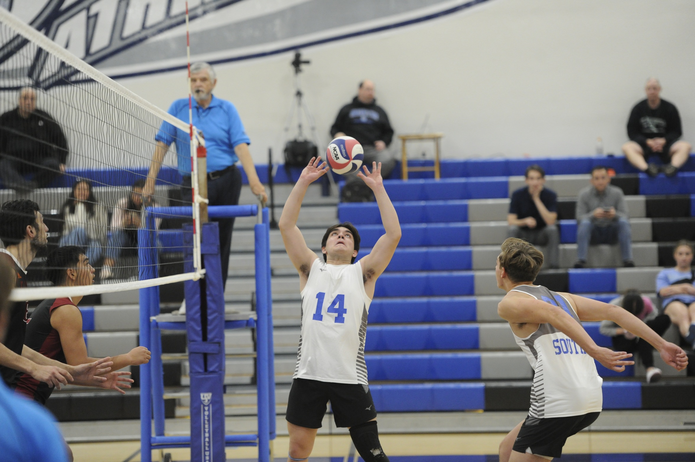 SMCC Men's Volleyball Falls to GCU Club Team